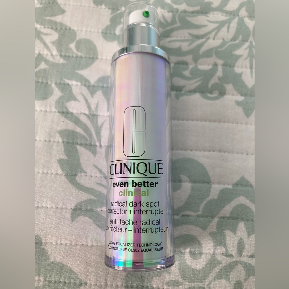 NWT - Clinique Even Better Clinical Dark Spot Correcting Serum - Picture 8 of 13